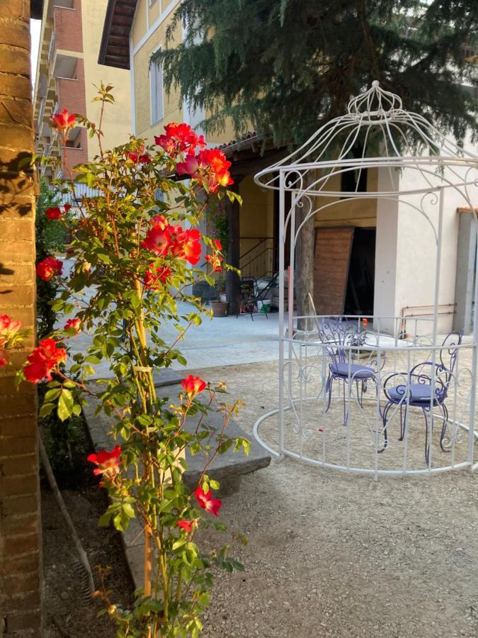 Villa Delle Rose Μπρα Εξωτερικό φωτογραφία
